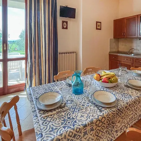 Apartment Cozy In With Wifi Tuoro sul Trasimeno