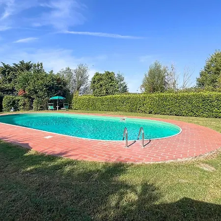 Διαμέρισμα Lovely In Tuoro sul Trasimeno